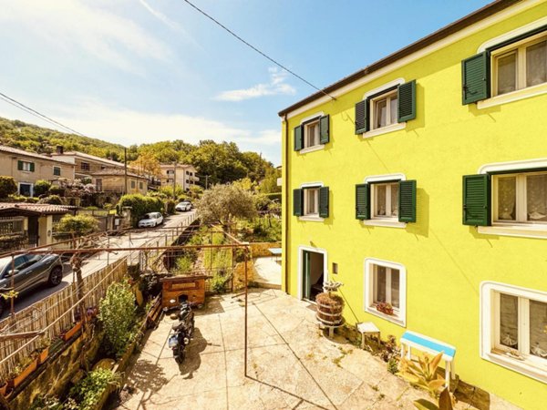 casa indipendente in vendita a Muggia