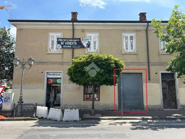 locale commerciale in vendita a Muggia
