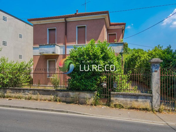 casa indipendente in vendita a Muggia