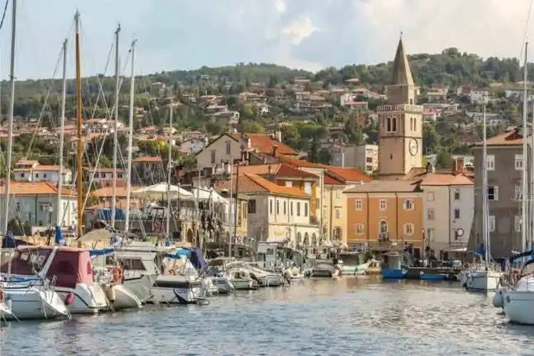 appartamento in vendita a Muggia