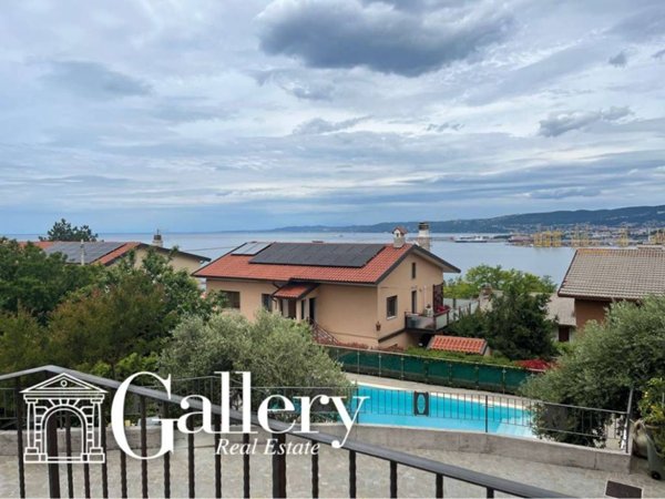 casa indipendente in vendita a Muggia