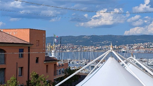 appartamento in vendita a Muggia
