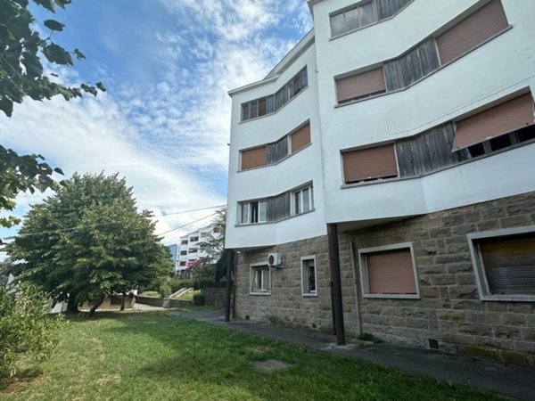 appartamento in vendita a Muggia in zona Aquilinia