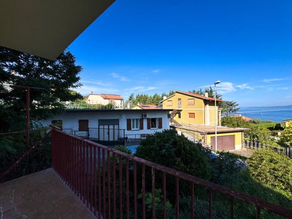 appartamento in vendita a Muggia in zona Zindis
