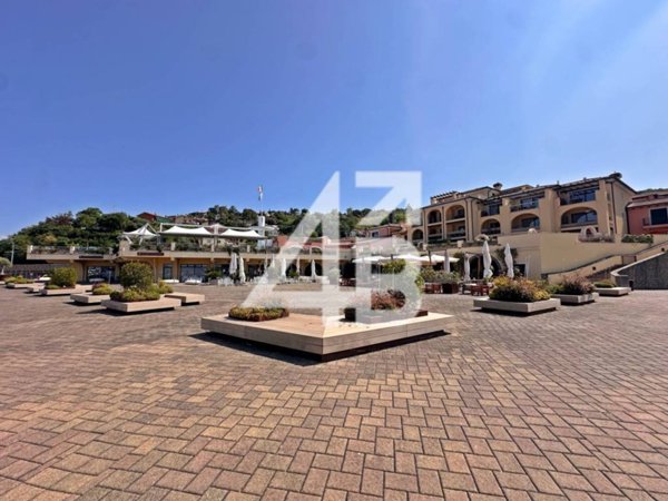 negozio in vendita a Muggia