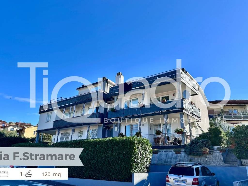 appartamento in vendita a Muggia in zona Aquilinia