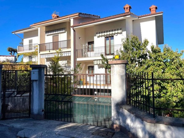 casa indipendente in vendita a Muggia