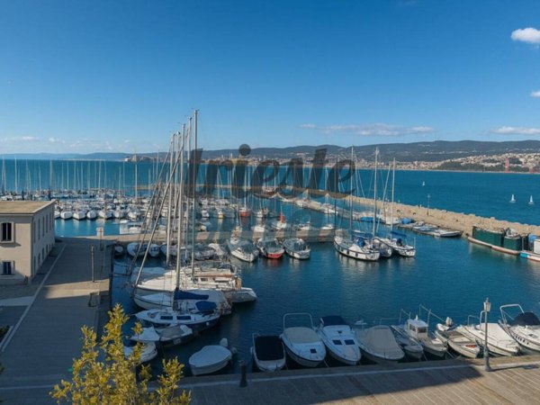 appartamento in vendita a Muggia