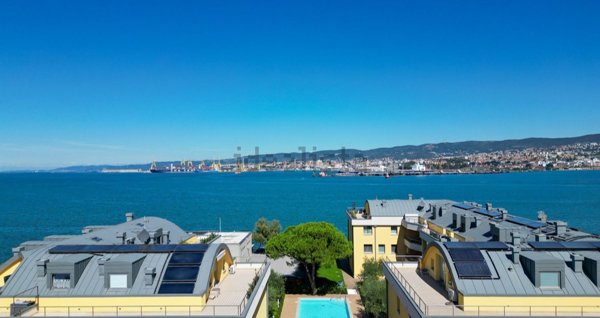 appartamento in vendita a Muggia