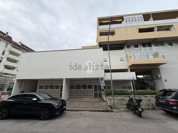 ufficio in vendita a Muggia