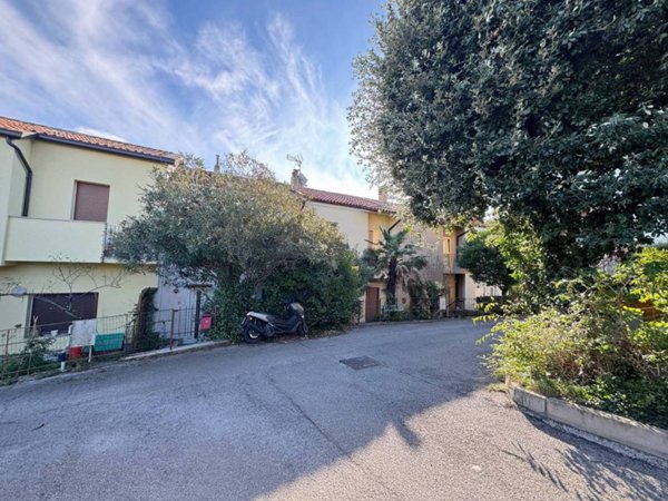 casa indipendente in vendita a Muggia