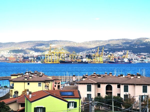 appartamento in vendita a Muggia