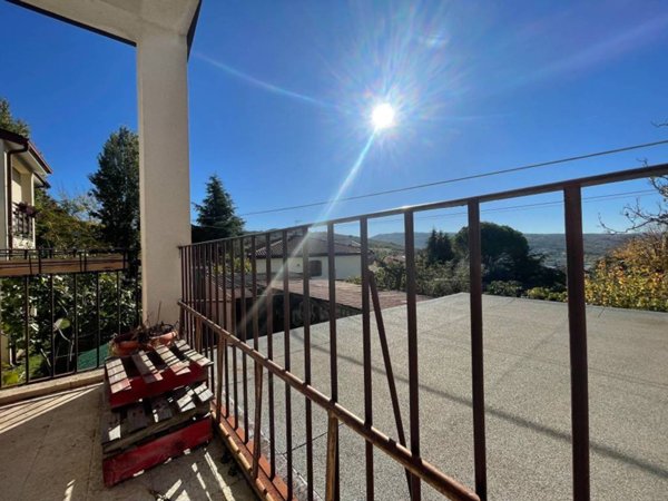 appartamento in vendita a Muggia in zona Aquilinia