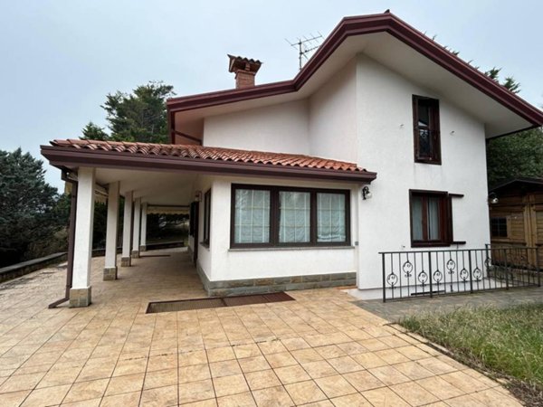 casa indipendente in vendita a Muggia