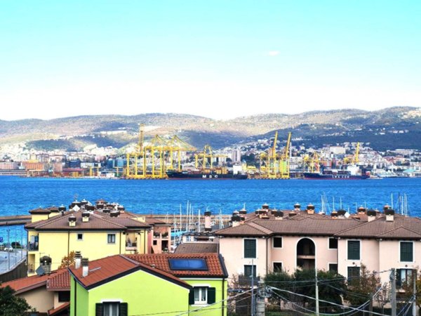 appartamento in vendita a Muggia