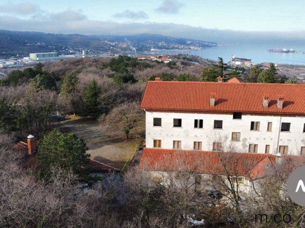 intera palazzina in vendita a Muggia