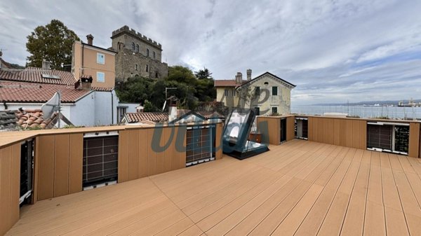 appartamento in vendita a Muggia