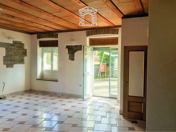 locale commerciale in vendita a Muggia