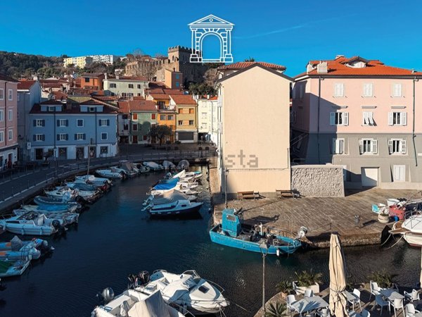 appartamento in vendita a Muggia