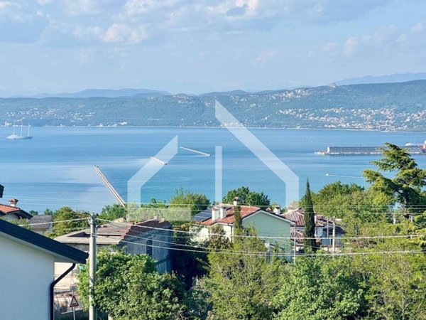 casa indipendente in vendita a Muggia in zona Chiampore