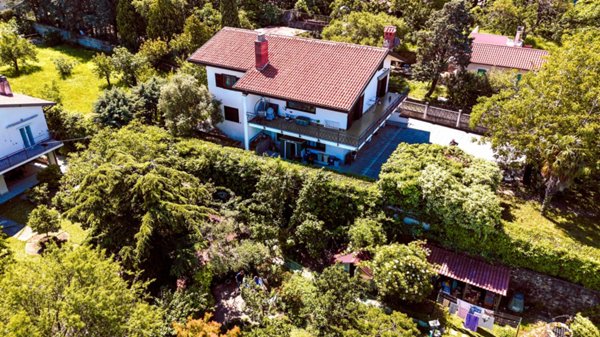 casa indipendente in vendita a Muggia