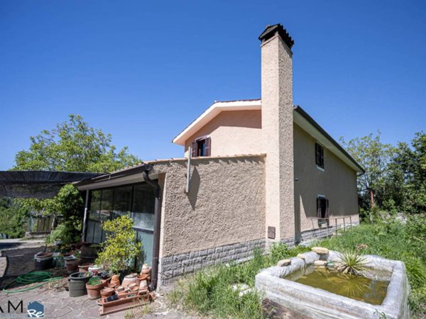 casa indipendente in vendita a Muggia