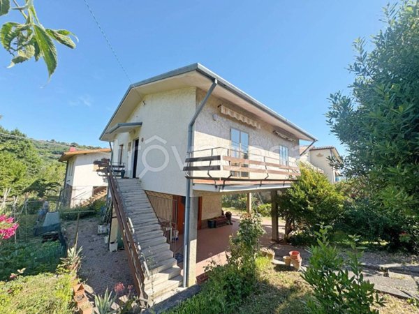 casa indipendente in vendita a Muggia