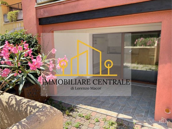 appartamento in vendita a Muggia in zona Zindis