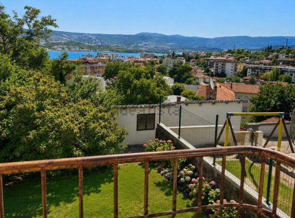 casa indipendente in vendita a Muggia