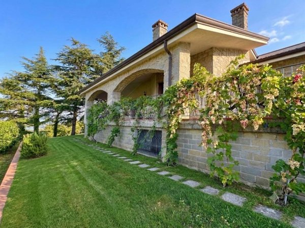 casa indipendente in vendita a Muggia in zona Zindis
