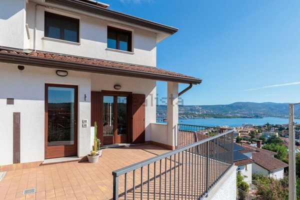 casa indipendente in vendita a Muggia