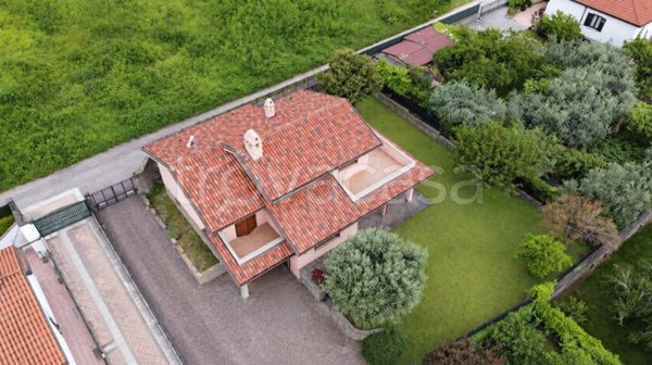 casa indipendente in vendita a Muggia