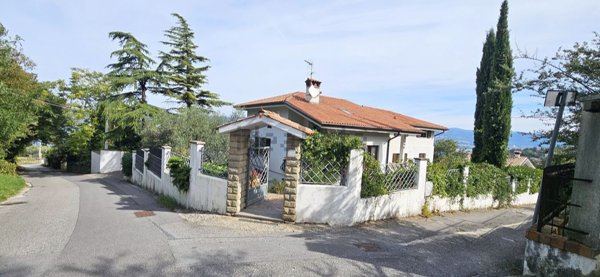 casa indipendente in vendita a Muggia in zona Chiampore