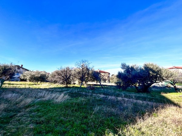 terreno edificabile a San Dorligo della Valle in zona Bagnoli della Rosandra
