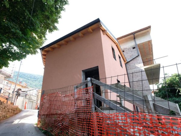 casa indipendente in vendita a San Dorligo della Valle