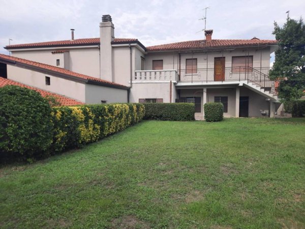 appartamento in vendita a San Dorligo della Valle in zona Domio