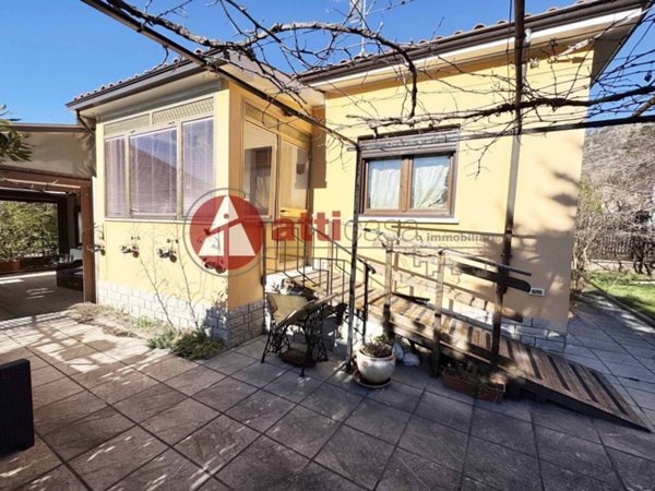 casa indipendente a San Dorligo della Valle in zona Bagnoli della Rosandra