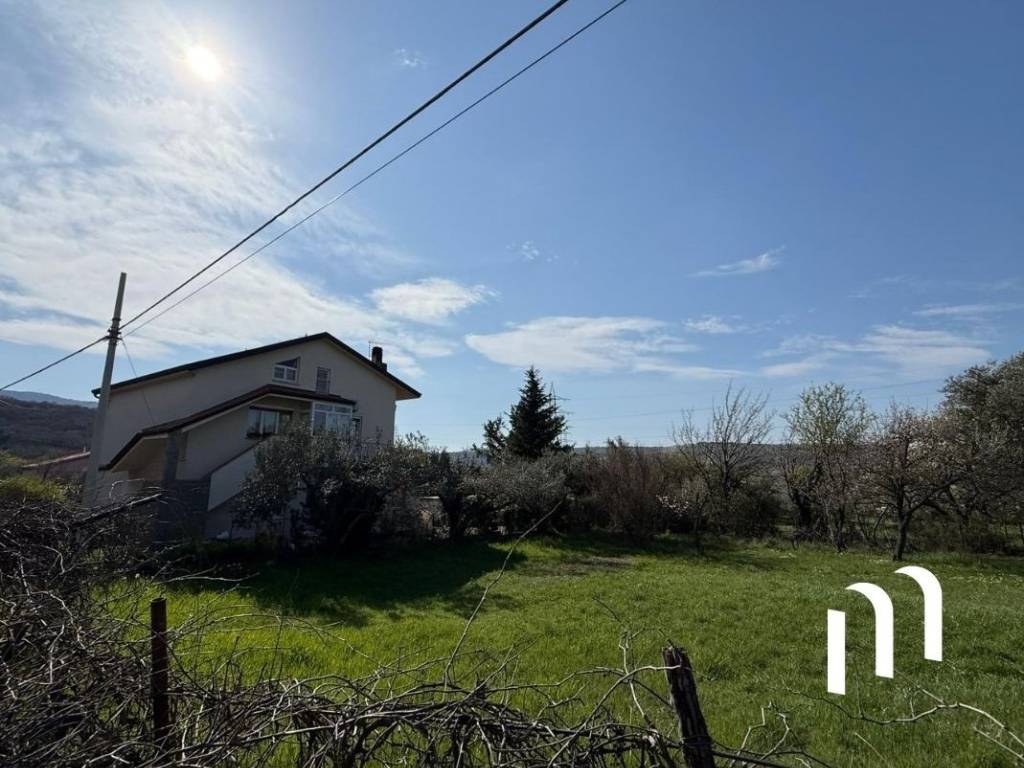 terreno agricolo in vendita a San Dorligo della Valle in zona Domio