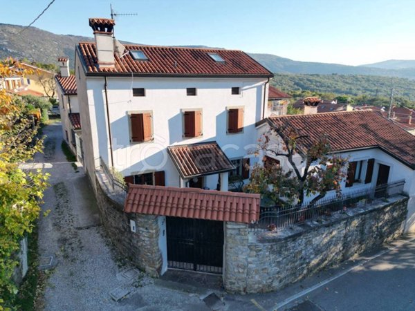 casa indipendente in vendita a San Dorligo della Valle in zona Domio