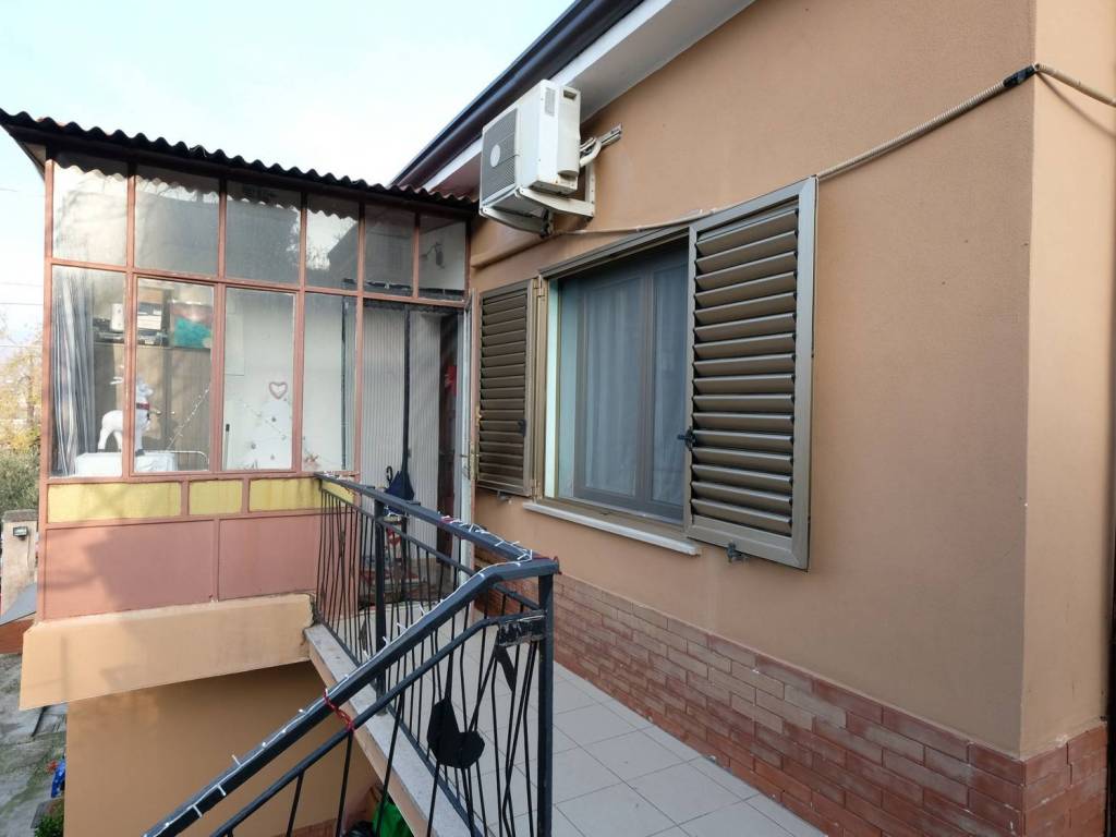 casa indipendente in vendita a San Dorligo della Valle in zona Domio