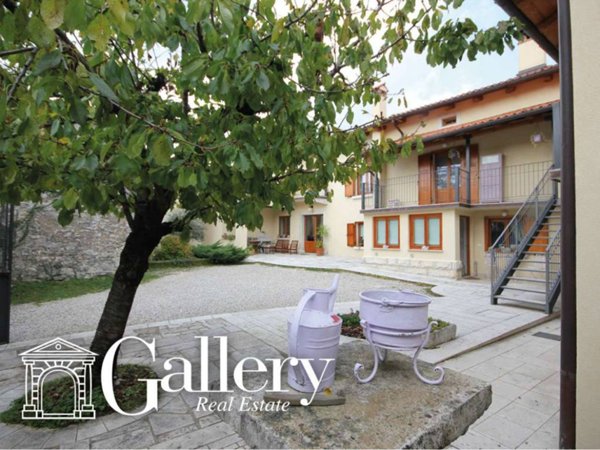 casa indipendente in vendita a Sgonico in zona Borgo Grotta Gigante