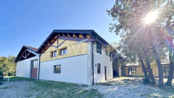 casa indipendente in vendita a Sgonico