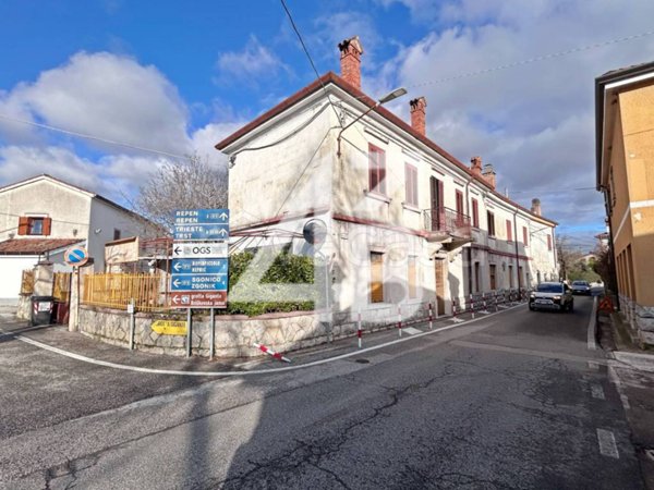 ufficio in vendita a Sgonico in zona Borgo Grotta Gigante