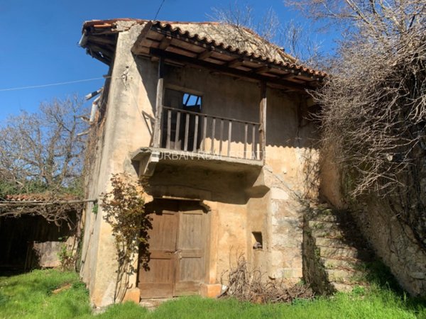 casale in vendita a Sgonico