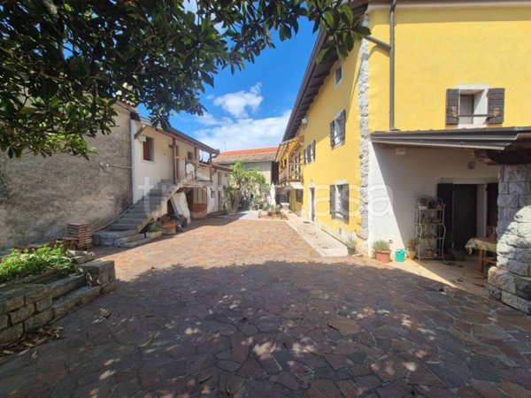 casa indipendente in vendita a Sgonico