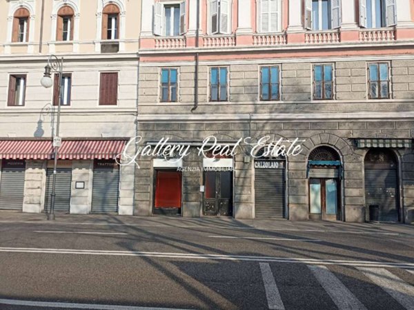 negozio in vendita a Trieste in zona Conconello