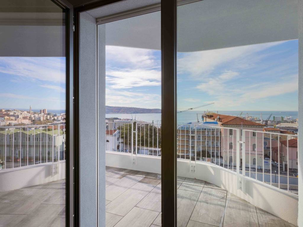 appartamento in vendita a Trieste