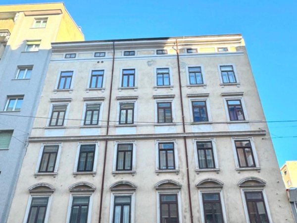 appartamento in vendita a Trieste in zona San Giacomo