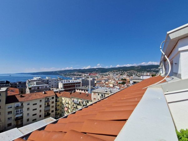appartamento in vendita a Trieste in zona San Vito