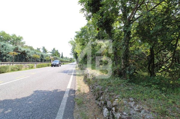 terreno agricolo in vendita a Trieste in zona Santa Croce